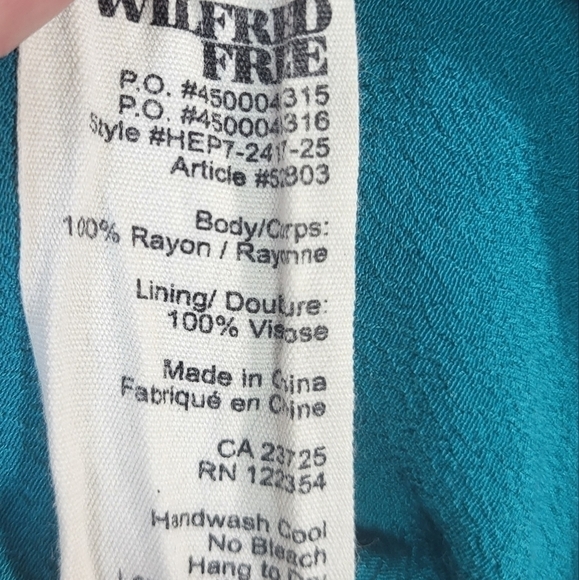 Aritzia Wilfred Free Green Tank Top - Picture 5 of 6